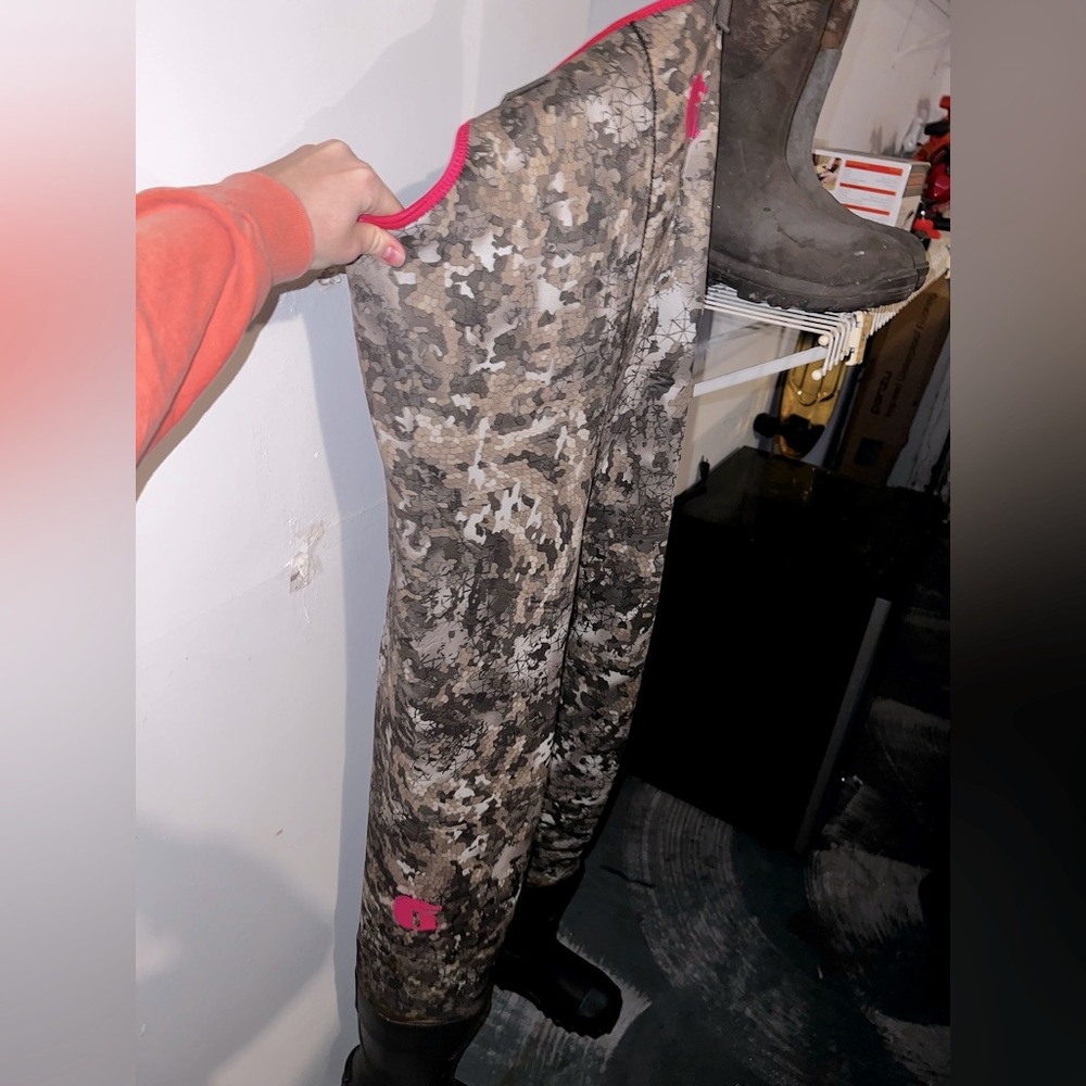 Brand new never used gator waders